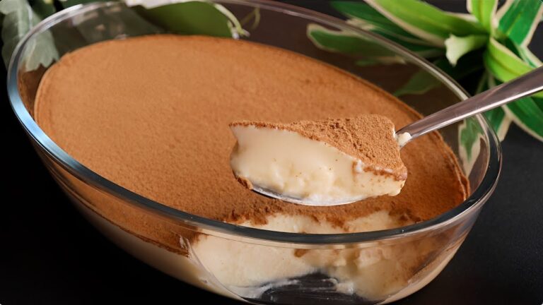 Incredibile dessert cremoso in 5 minuti, senza forno, latte condensato e gelatina!