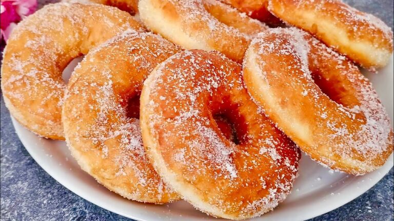 Hai 1 uovo, farina e latte? Prepara queste deliziose frittelle! Facili e morbide!